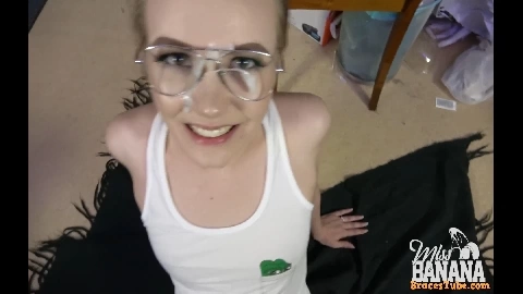 Please cum on my face! - Miss Banana