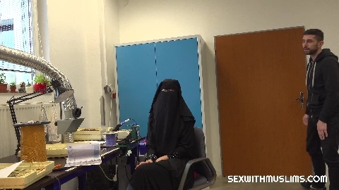 Izzy Dark - SexWithMuslims