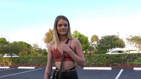 Anyone know her name or full video