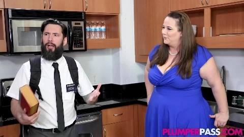 Jessica Lust Piping Peacher 2 - PlumperPass