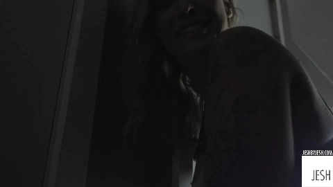 Kleio Valentien - JeshByJesh