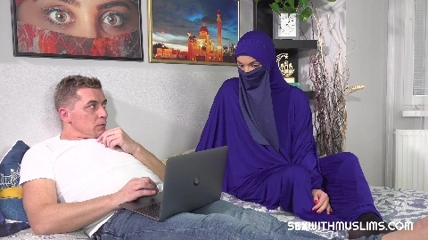 Vanessa Decker Niqab Babe Likes It Hard