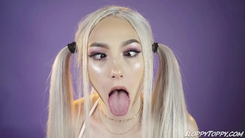 Skylar Vox 2 - SloppyToppy