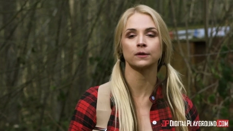 Lumberjack Off - Sarah Vandella, Giselle Palmer