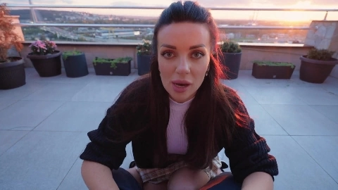 Sucked a guy's dick on a public terrace - Luna Roul